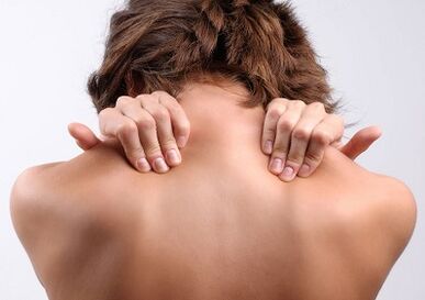 Como osteocondrose da coluna cervical se manifesta